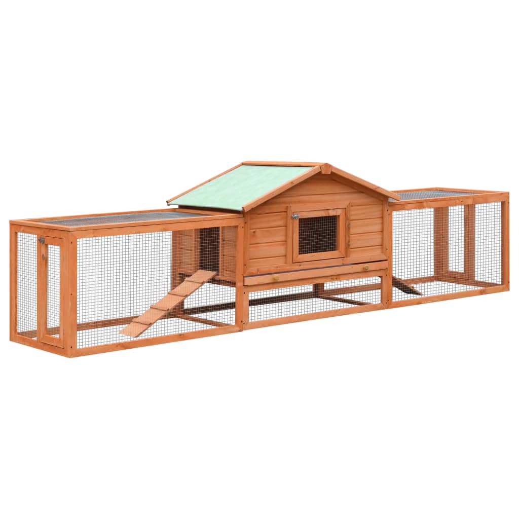 Large outdoor rabbit hutch