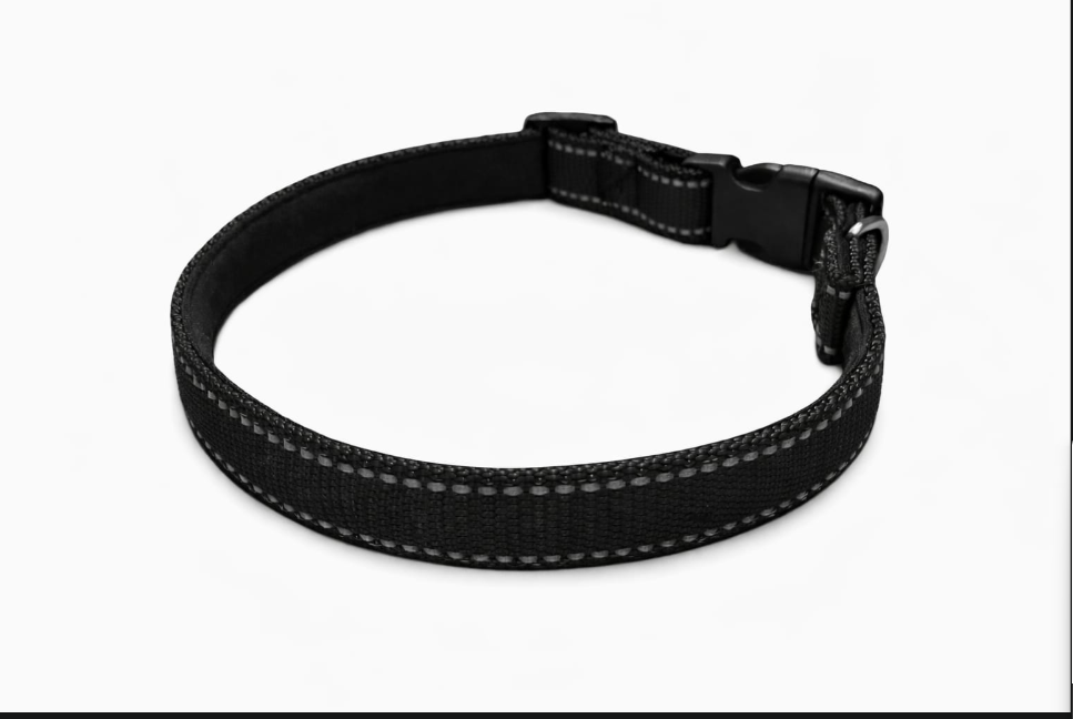 Adjustable dog collars in a range of colours