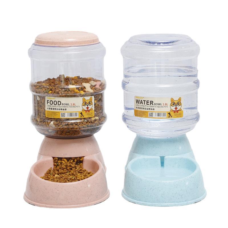Automatic food and water feeder for cats and small dogs